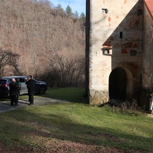Nadbiskup Dražen Kutleša posjetio župe i kapele na Žumberku